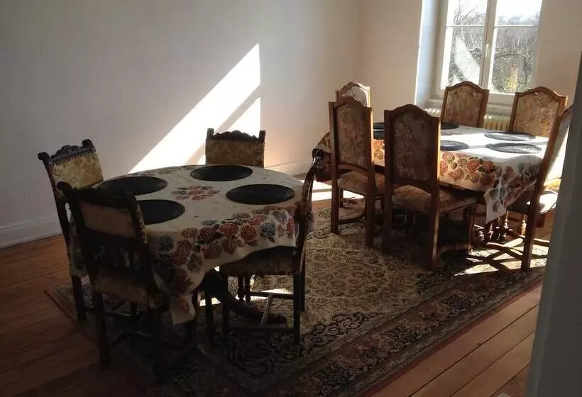 Majatalo L Obsidienne