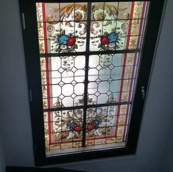 Majatalo L Obsidienne