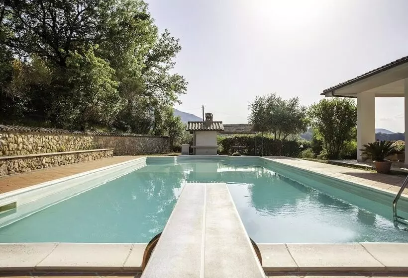 ペンション La Villa   Luxury Home