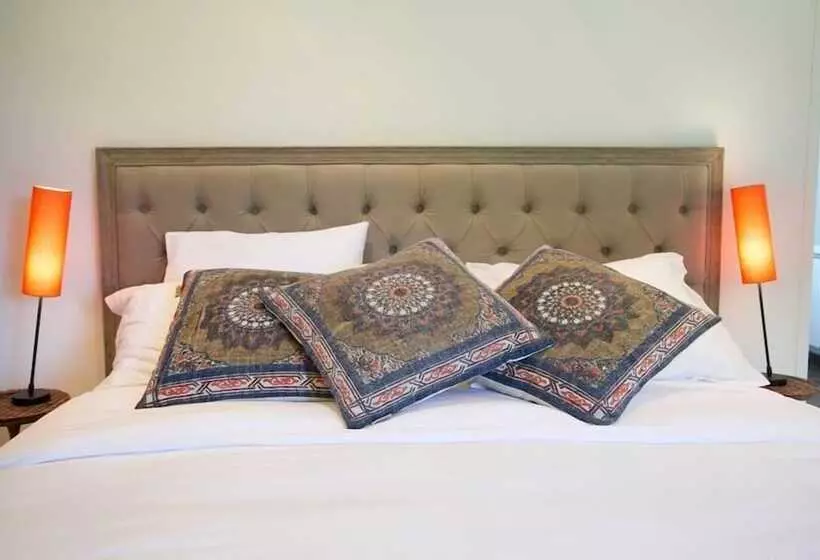 ペンション Les Dames De Nage