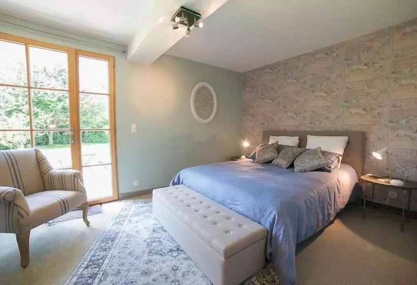 ペンション Les Dames De Nage