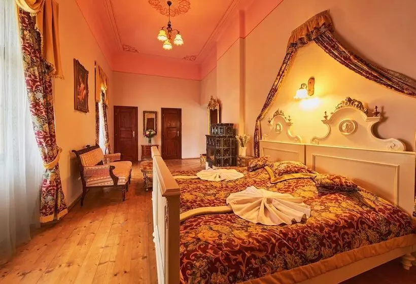 ペンション Penzion Zámek Lešany