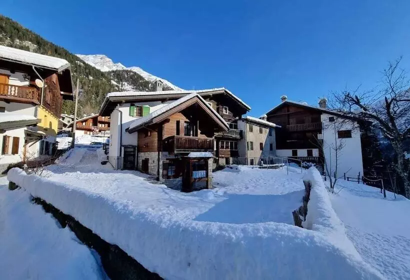 レジデンス Incanto Walser Apartments Ronco