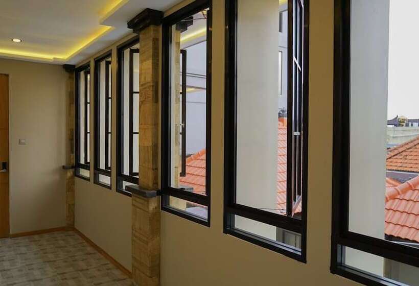 مبيت وإفطار Akanaka Petitenget Bali