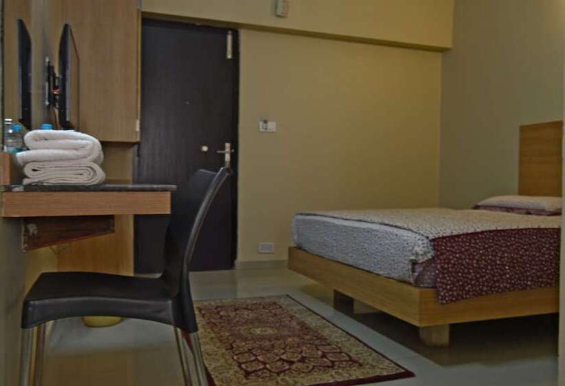 ホテル B M Shree Residency