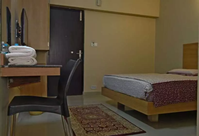 ホテル B M Shree Residency