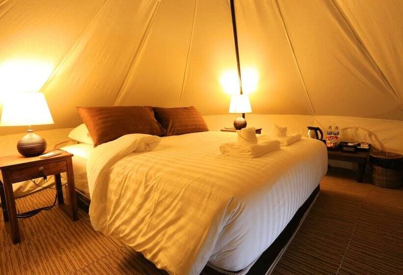 هتل Chiangkhan River Green Hill