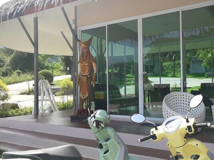 هتل Chiangkhan River Green Hill