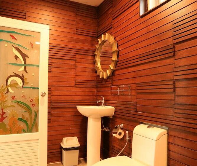 هتل Chiangkhan River Green Hill