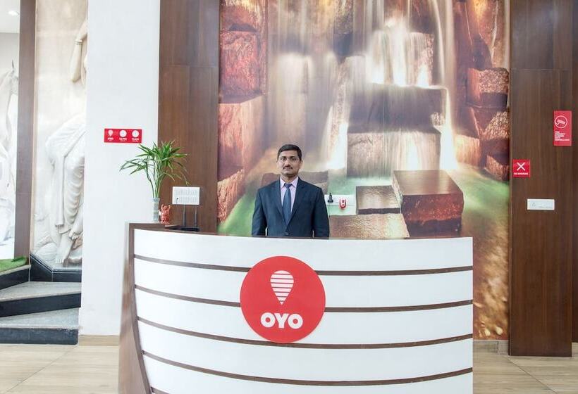 酒店 Divine Inn By Oyo Rooms