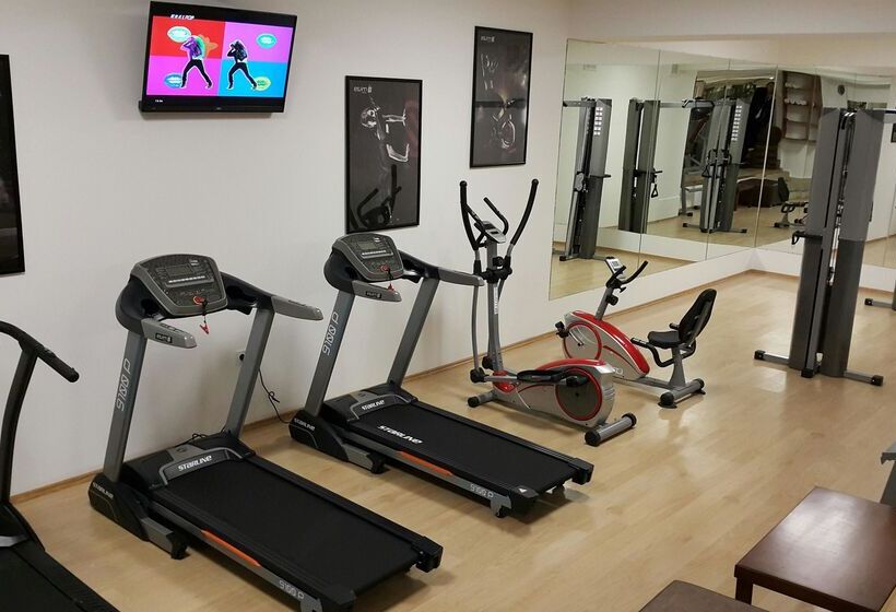 בית מלון כפרי Grand Cali