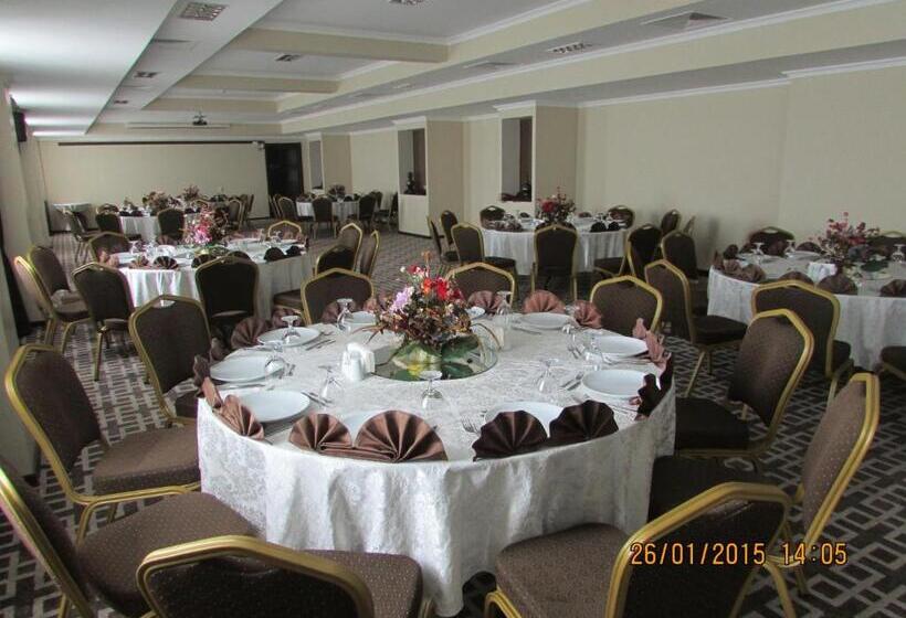 בית מלון כפרי Grand Cali