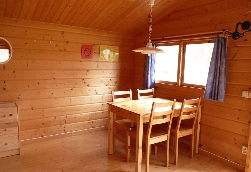 Hotelli Hammarstrands Camping, Stugby Och Fiske