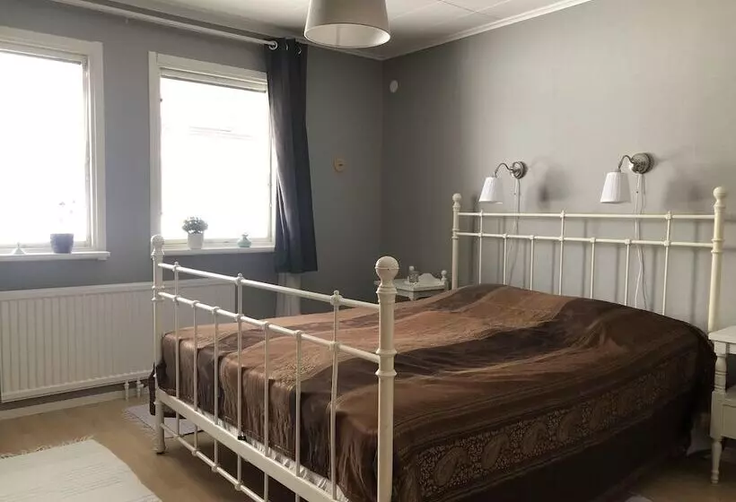 Hotelli Hammarstrands Camping, Stugby Och Fiske