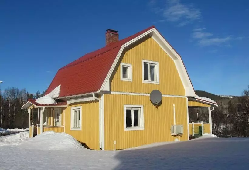 Hotelli Hammarstrands Camping, Stugby Och Fiske