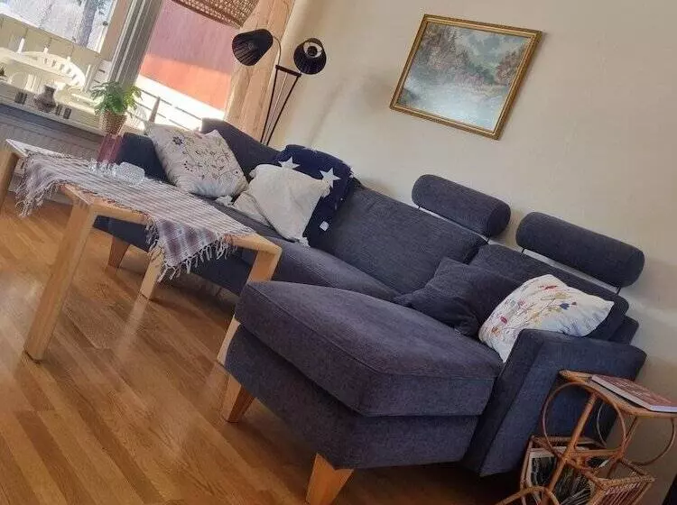 Hotelli Hammarstrands Camping, Stugby Och Fiske