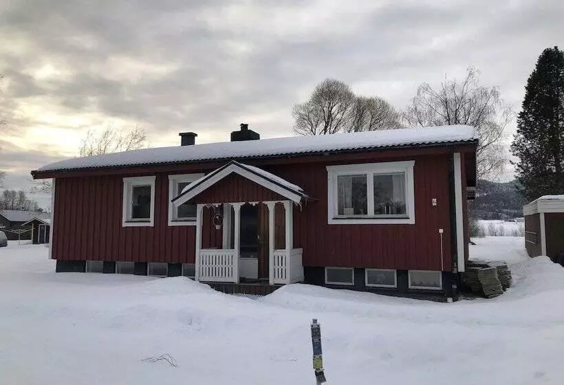 Hotelli Hammarstrands Camping, Stugby Och Fiske