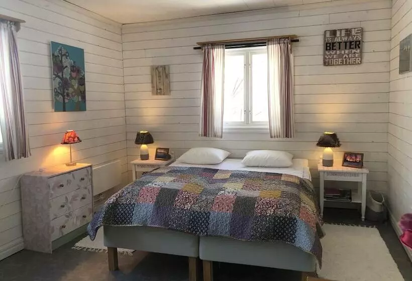 Hotelli Hammarstrands Camping, Stugby Och Fiske