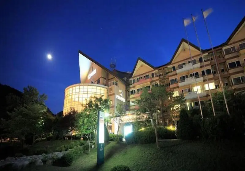 ホテル Hanwha Resort Sanjeong Lake Annecy