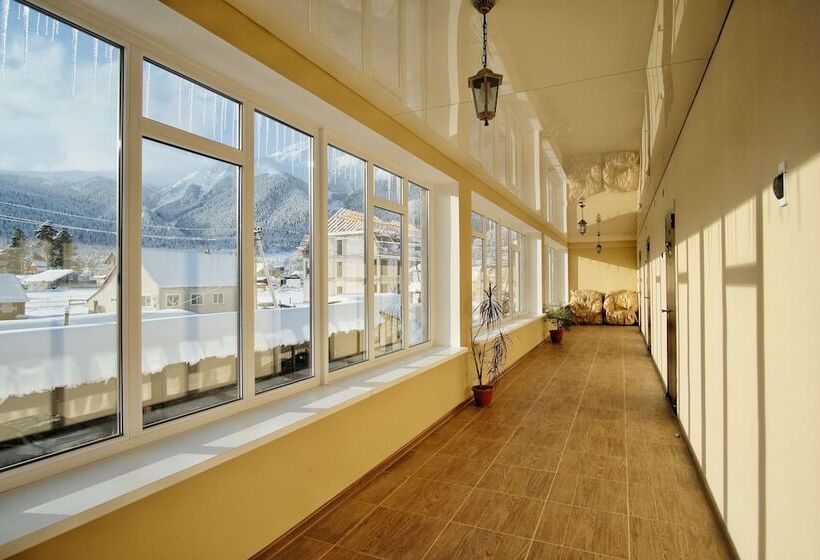 酒店 Korona Arkhyz