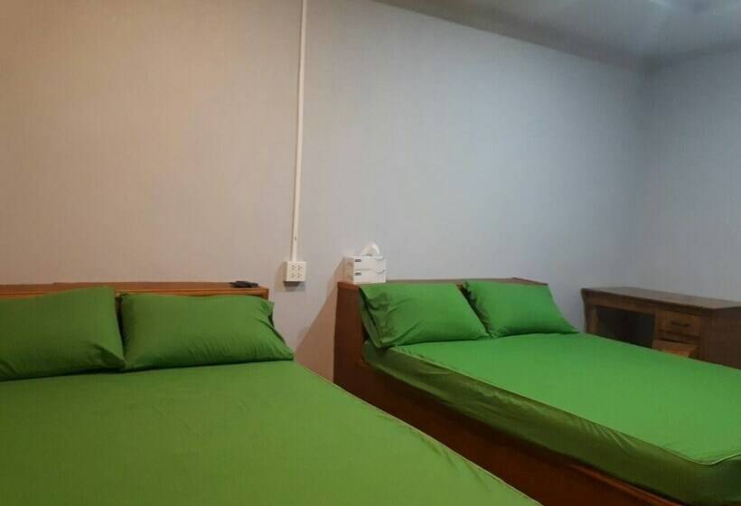 Отель Longgaeng Wang Chompoo