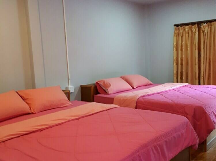 Отель Longgaeng Wang Chompoo