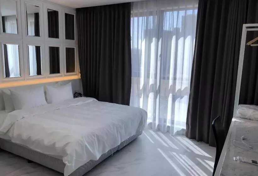 Hotelli Morning Calm