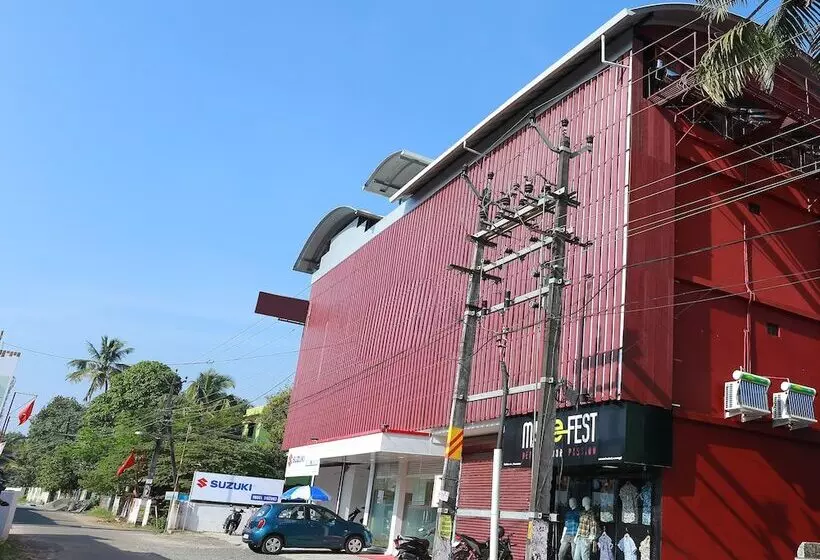 Hotelli Oyo 10149 Noor Residency