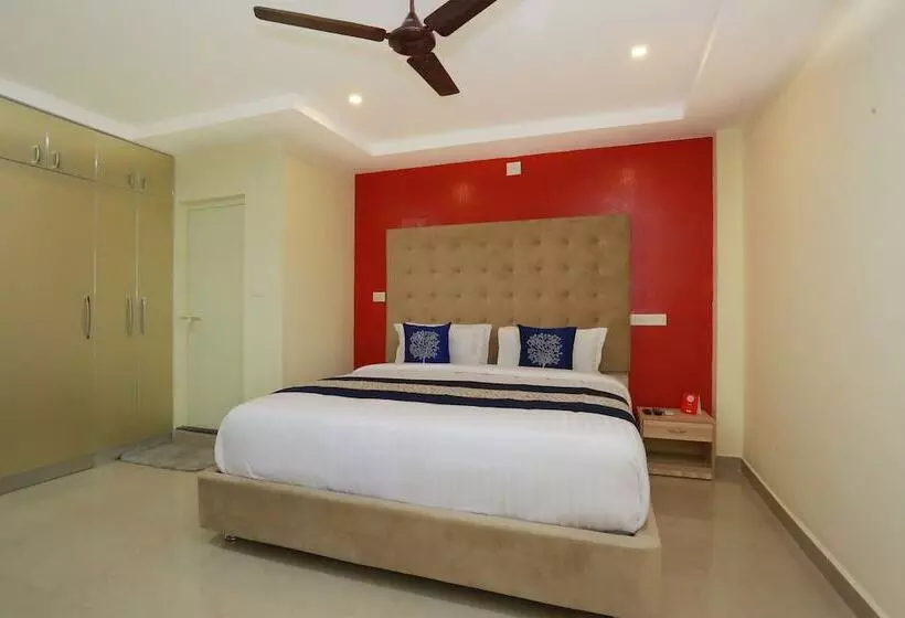 Hotelli Oyo 10149 Noor Residency