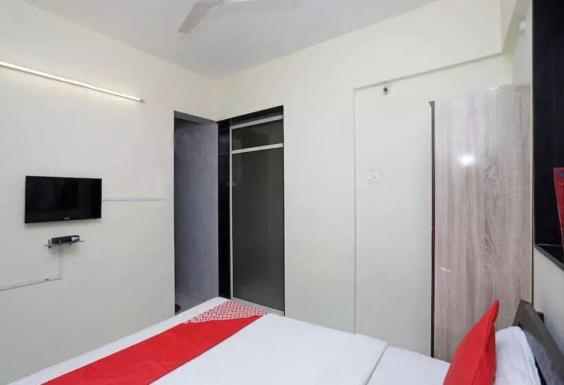 Hotelli Oyo 9704 Baner