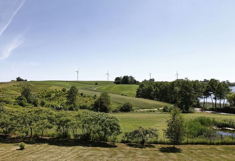 בית מלון כפרי Port Rybaki