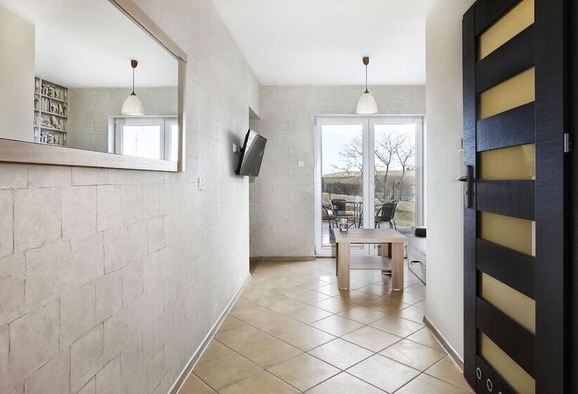 בית מלון כפרי Port Rybaki