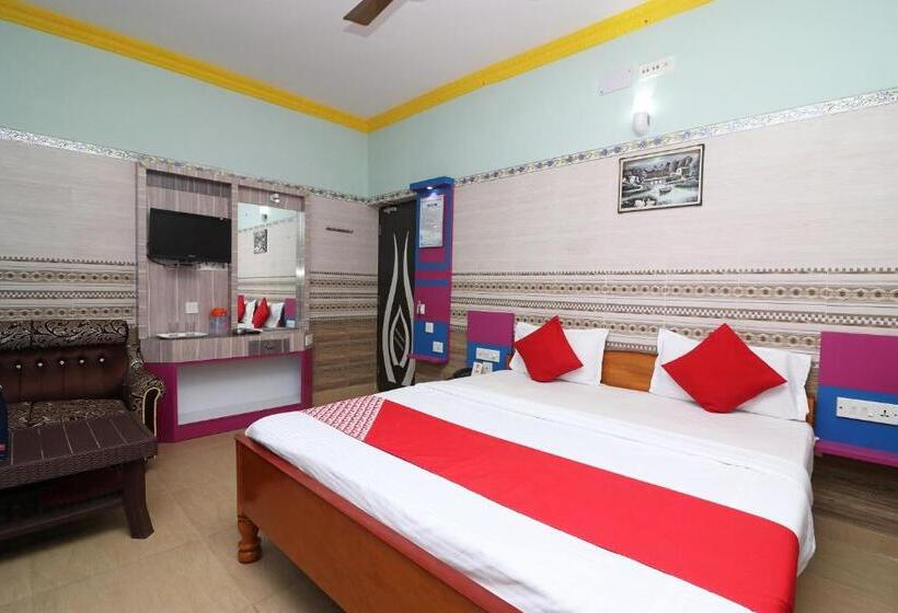 هتل O Prantika Banquet