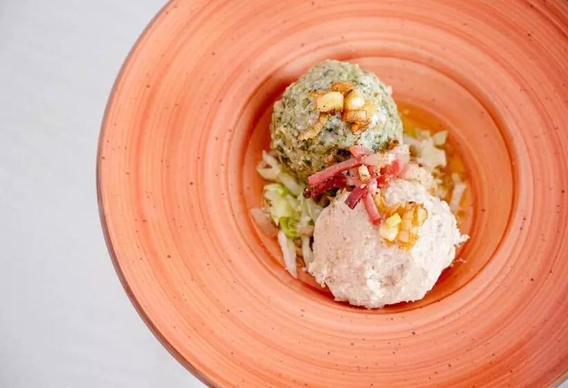 Maaseutuhotelli Agritur Maso Alle Rose B&b E Restaurant