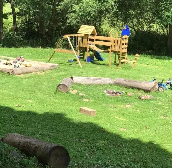 Maaseutuhotelli Kyprův Mlýn