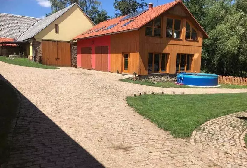 Maaseutuhotelli Kyprův Mlýn