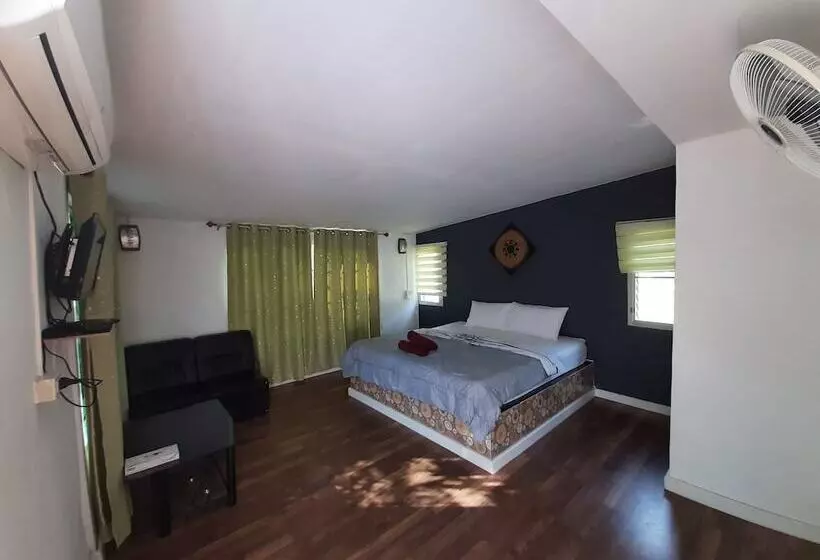 Hotelli Sawansang Nangkeaw Resort