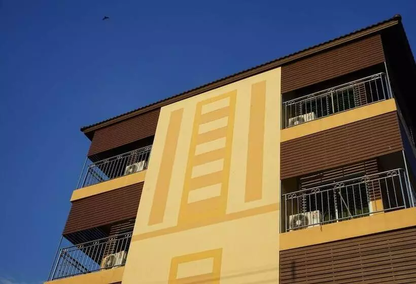 ホテル Thonkla Happyhome