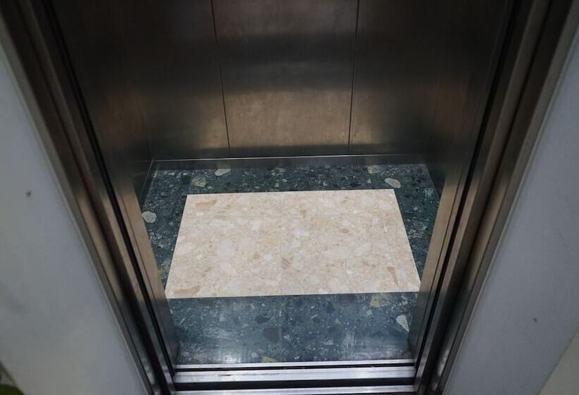 Szálloda Thonkla Happyhome