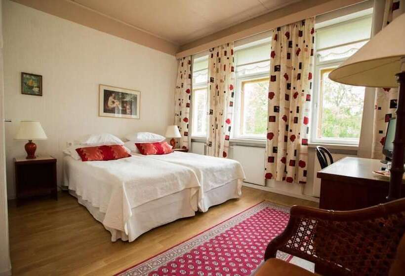 هتل Villa Helleranta