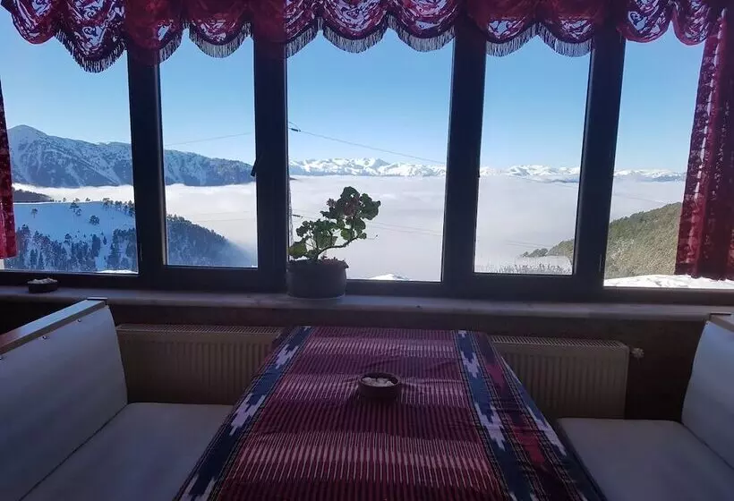 ホテル Zigana Gumuskayak Yaylakent