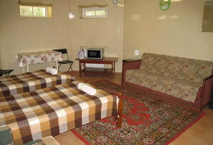 Motel Nadezhda