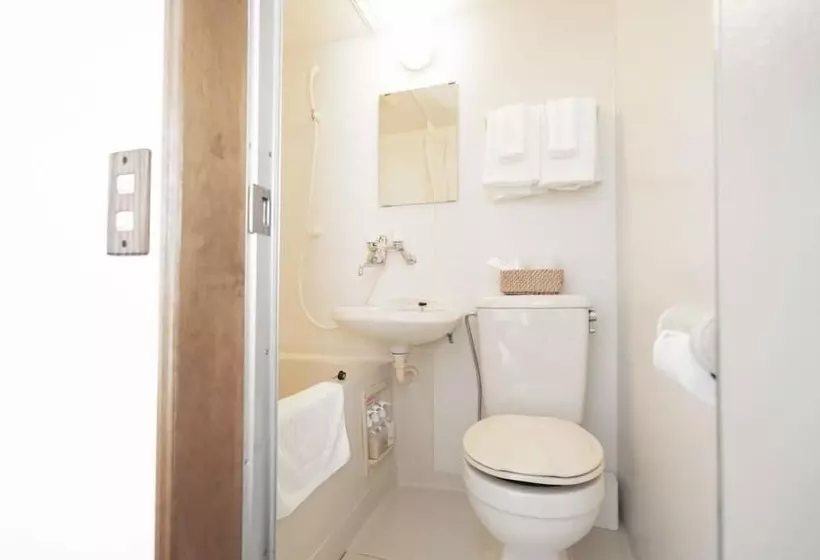 Majatalo Beachside Inn Shirahama