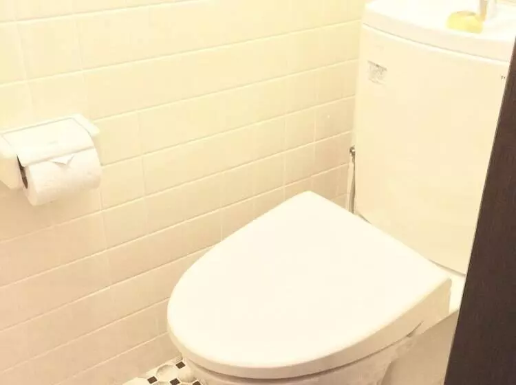 Majatalo Beachside Inn Shirahama