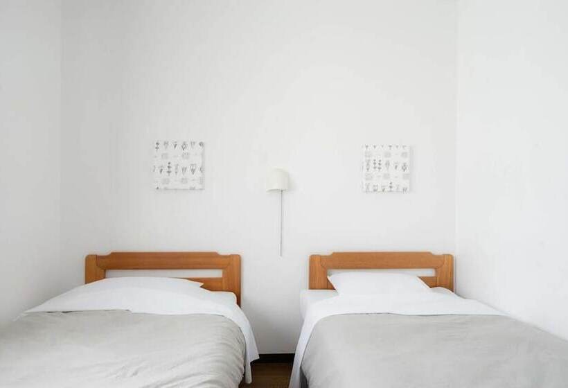 פנסיון Beachside Inn Shirahama