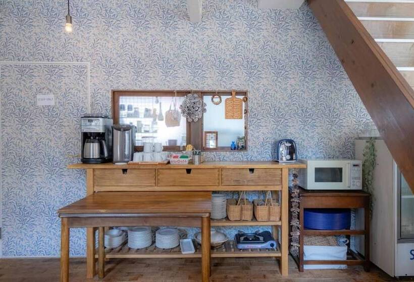 פנסיון Beachside Inn Shirahama