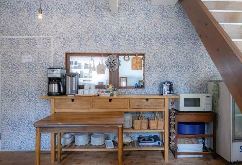 Majatalo Beachside Inn Shirahama