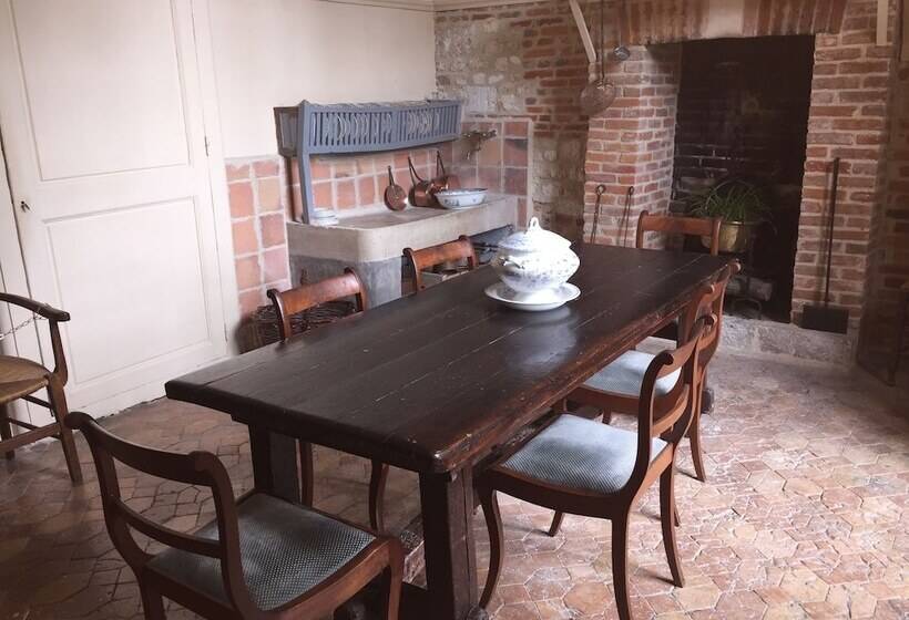 Пансион Château Fleury La Forêt