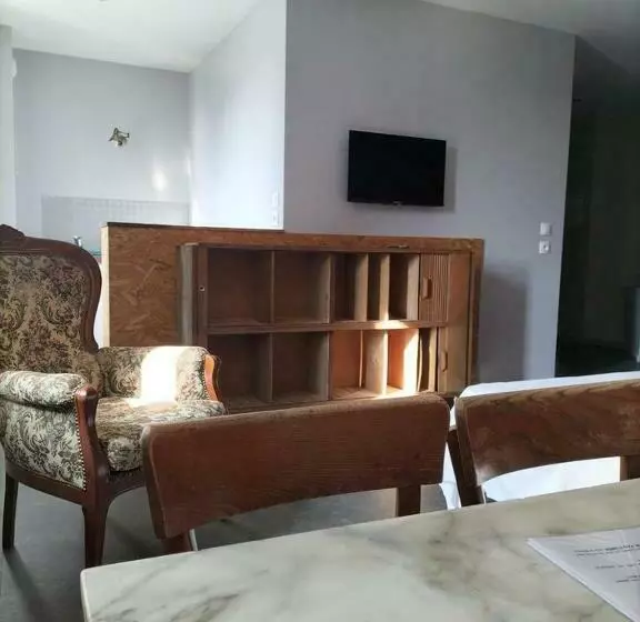 Majatalo Le Jardin De La Reyssouze