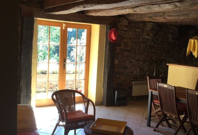 ペンション Le Mas De Salel